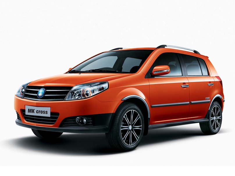 Ремонт и замена заднего бампера Geely MK CROSS (Джили МК Кросс) в Москве